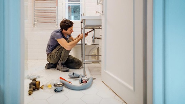 Renovasi Rumah Tidak Layak Huni